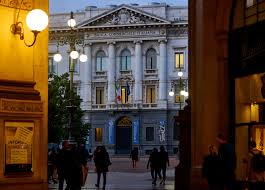 Alla rifusione delle spese di lite nella misura di metà, liquidata nella misura ridotta in 6.000, oltre anticipazioni per 330, 15% sul compenso, iva e cpa come per legge; Gallerie D Italia Free Admission To Intesa Sanpaolo Museums On August 15th Time News Time News