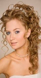 58 Trendy Wedding Hairstyles Front View Half Up Long Curly Curly Bridal Hair Hair Styles Wedding Hair Down