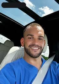 Candace Atchison's Instagram, Twitter & Facebook