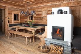 premium chalets zillertal arena huttenurlaub in zillertal mieten alpen chal premium chalets zillertal arena chalet design haus wohnzimmer landhaus einrichtung