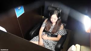 HIDDEN JAPANESE MASTURBATION - video 5 - ThisVid.com