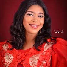 E make sense for woman to propose to the man she love??????