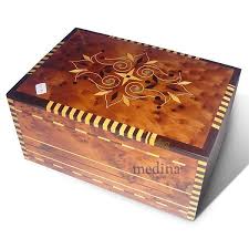 Objet De Deco Boite A Bijoux En Bois Thuya Et Citronnier Pour réaliser une jolie boite à bijoux, ou ranger ses affaires ! boite en bois de thuya et citronnier
