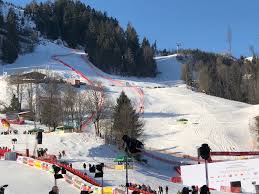 2019 wagt sich achiriloaie wieder auf die streif. Abfahrt In Kitzbuhel Heute Im Liveticker Die Streif Am Samstag Ski Alpin