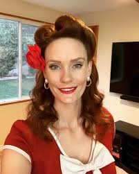 Just shot a short video for a pinup compilation...I'll share once edited! I  have to admit, it felt nice to get all dolled up for a few hours. 🥰 #pinup  #pinupsforvets #redlips #