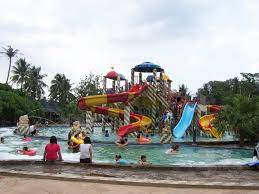 The wildest waterpark in indonesia, hawai waterpark menawarkan wahana permainan air yang sangat lengkap, seru dan menantang. Lima Lokasi Wisata Air Paling Menarik Di Kota Depok Depokrayanews Com
