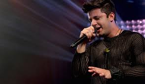 É que eu também passei por esses maus bocados, sofri, chorei largado. Divulgada Musica Inedita De Cristiano Araujo Radio Cultura Fm 95 1