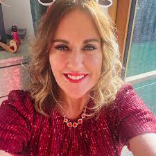 Can anyone recommend a good dermatologist in the area?