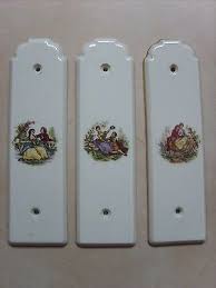 Lot De 3 Anciennes Plaques De Proprete En Porcelaine Watteau Retro Vintage Porcelaine Vintage Vintage Poignet De Porte