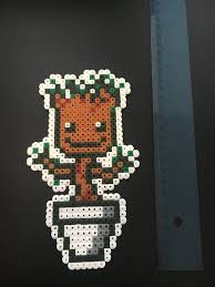 Bonjour Groot A Debarque Dans La Galaxie Hamarion Et A Tente De Communiquer Avec Nous Seulement Il Na Su Dire Que Je Sappelle Groot Il M Pixel Art Groot Etsy