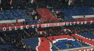 Le peu d'empressement qu'aura mis le psg à inscrire un cinquième but ce soir, ce qui aurait signifié le score le plus lourd de l'histoire des « classiques », rappelle si besoin était que ce match revêt moins d'enjeu pour les joueurs que. Psg S Ultras Boycott The Team S Game After Their Champions League Exit Besoccer