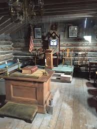 Rustic Lodge It S Kinda Cool To Think That A Lot Of Famous Freemasons Took Degree Work In Conditions Like This Masonic Lodge Masonic Symbols Freemasonry