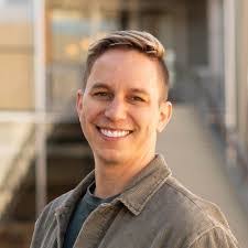 Matthew Bryer's Instagram, Twitter & Facebook