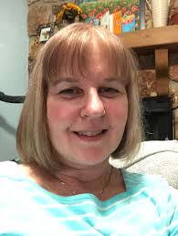 Amy Kowal's Instagram, Twitter & Facebook