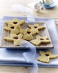 Auch eure kuchen & plätzchen werden in und auf der stoneware perfekt. Engelchen Kekse Rezept Lecker Rezept Rezept Kekse Kekse Lecker