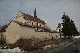 Małopolskiego), na prawach powiatu i powiatowe, na styku wyżyny. Rakow A Renaissance Town Urzad Marszalkowski Wojewodztwa Swietokrzyskiego