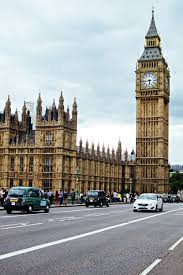 Wähle aus millionen von zimmern in hotels, resorts, apartments und hostels weltweit aus. Katelyn Perry London Travel London Places To Travel