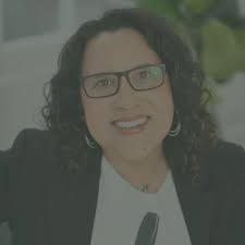 The Crunchy Wellness Spiral: Anxiety, Orthorexia, and the Pressure to Be  the "Healthy One" with Anti-Diet Dietitian Leah Kern