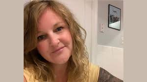 Migrant Kids Face Danger, Trauma, and Separation at 'Hellhole' Border Tent  Camp