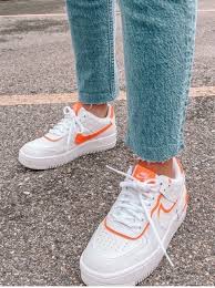 Pin By Sydney Oyer On Kicks In 2020 Nike Air Shoes Hype Shoes Aesthetic Shoes