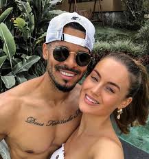 Who is F2Freestylers Jeremy Lynch's girlfriend Shauna Louise?