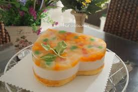 3 adet yumurta, 1 su bardağı toz şeker, 2 su bardağı un, 2 kutu hazır portakallı puding (yoksa çikolata, çilek ya da muz olabilir), 1 çay bardağı sıvıyağ, 1 paket kabartma tozu. Puding Pavlova Resepi Terbaik