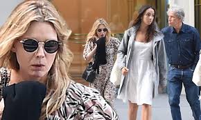 598 x 448 jpeg 47 кб. Michelle Pfeiffer Makes Rare Appearance With Family In Nyc Daily Mail Online