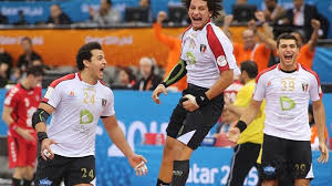 وبدأ الحفل الافتتاحي للبطولة بحضور الرئيس عبد الفتاح السيسي الذي أعلن انطلاق البطولة. Ù…ÙˆØ¹Ø¯ Ù…Ø¨Ø§Ø±Ø§Ø© Ù…ØµØ± Ø§Ù„Ù‚Ø§Ø¯Ù…Ø© ÙÙŠ Ø§ÙØªØªØ§Ø­ ÙƒØ£Ø³ Ø§Ù„Ø¹Ø§Ù„Ù… Ù„ÙƒØ±Ø© Ø§Ù„ÙŠØ¯ 2021 Ø¨Ø·ÙˆÙ„Ø§Øª