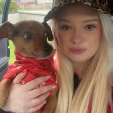 lia moore (@LiaRoseMoore)