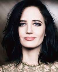 She made her 8 million dollar fortune with casino royale, penny dreadful & 300: Eva Green