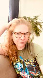 I'am old gentleman,hello to everyone in the group.