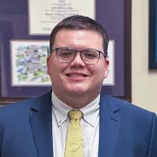 Robert Arledge's Instagram, Twitter & Facebook