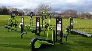 This fitness park contains 6 pieces designed to incorporate cardio training along with strengthening exercises. 21 Outdoor Fitness Equipment Ideen Spielplatz Outdoor Fitnessgerate Fitnessgerate