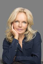 Midnight Rose: Riley, Lucinda: 9781447218432: Amazon.com: Books