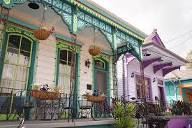 Les Maisons Colorees De Nola En 2020 Maisons Colorees Nouvelle Orleans Blog Voyage