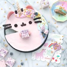 Licorne Kawaii Arc En Ciel Anniversaire En 2020 Idee Gateau Anniversaire Gateau Chat Anniversaire Kawaii