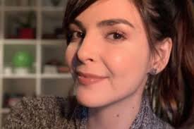 Titi muller anunciou a separação de tomás bertolini, guitarrista da banda scalene, em entrevista após o nascimento de benjamin, primeiro filho do casal, as coisas foram esfriando entre eles Titi Muller Pede Ajuda Para Manter Privacidade Do Filho Na Web Maes Discretas Marcia Piovesan