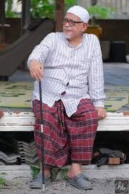 Dato' seri tuan guru haji abdul hadi awang presiden pas bicara santai ayoh chik bersama uai 05 mei 2018 taman. Kenali Susur Jalur Keturunan Tuan Guru Dato Seri Haji Abdul Hadi Awang Media Islam
