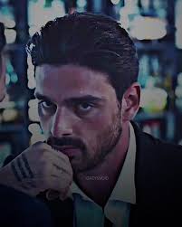 Hot Song Featuring Massimo: A Netflix Edit