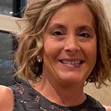 Who can install tile flooring for approximately 900sq ft in Cape Coral,  Florida?