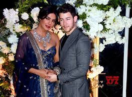 Her favorite foods are red velvet cake, french fish, fish curry, risotto, burgers and sarson ka saag. Priyanka Chopra Gets Husband Nick S Age Wrong Social News Xyz