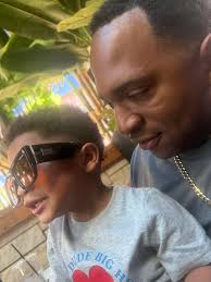 LaShanda Smith Shretta Morris bringing blaze too as lucky 🍀 lol i still  got my baby he in to win it ok ❤️❤️❤️Thank Yallllll …. 9years later