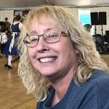 Cate Watt's Instagram, Twitter & Facebook