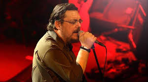 Explore releases from λαυρέντης μαχαιρίτσας at discogs. Dyo Xronia Xwris Ton Layrenth Maxairitsa Hmerodromos