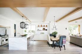 transitional beach house kitchen