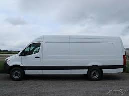 Pin Pa Mercedes Benz Cars And Trucks Motors
