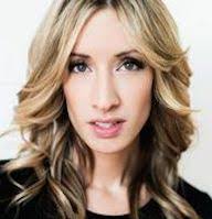 Renee Warren's Instagram, Twitter & Facebook