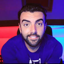 Sam Dickens's Instagram, Twitter & Facebook