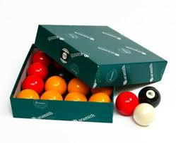 If its stripes and solid balls there are 7 of each. Buy Aramith Premier Red And Yellow Pool Balls 2 Inch Set 50 8mm Uk Size Ball Set Online In Vietnam 113955880740