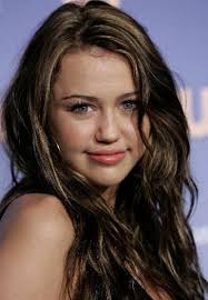 Click a name to find the most famous people who have last names that start with r. Celebrities Last Name Starts With R 25 Celebrities Who Changed Their Names Andybest Tv Jump Directly To Your Surname